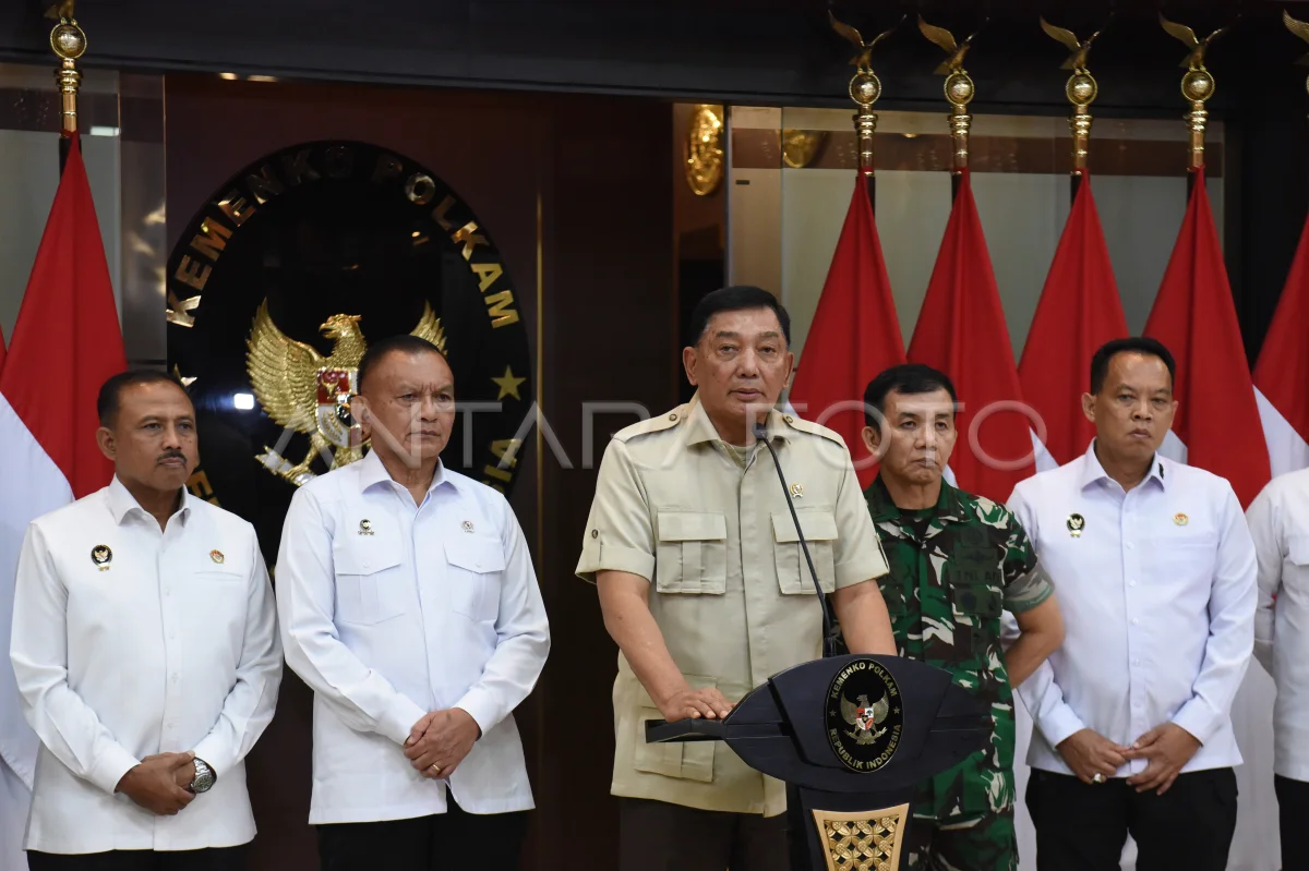 TNI Polri Bersatu Sapu Bersih Perusuh dan Pengacau Massa
