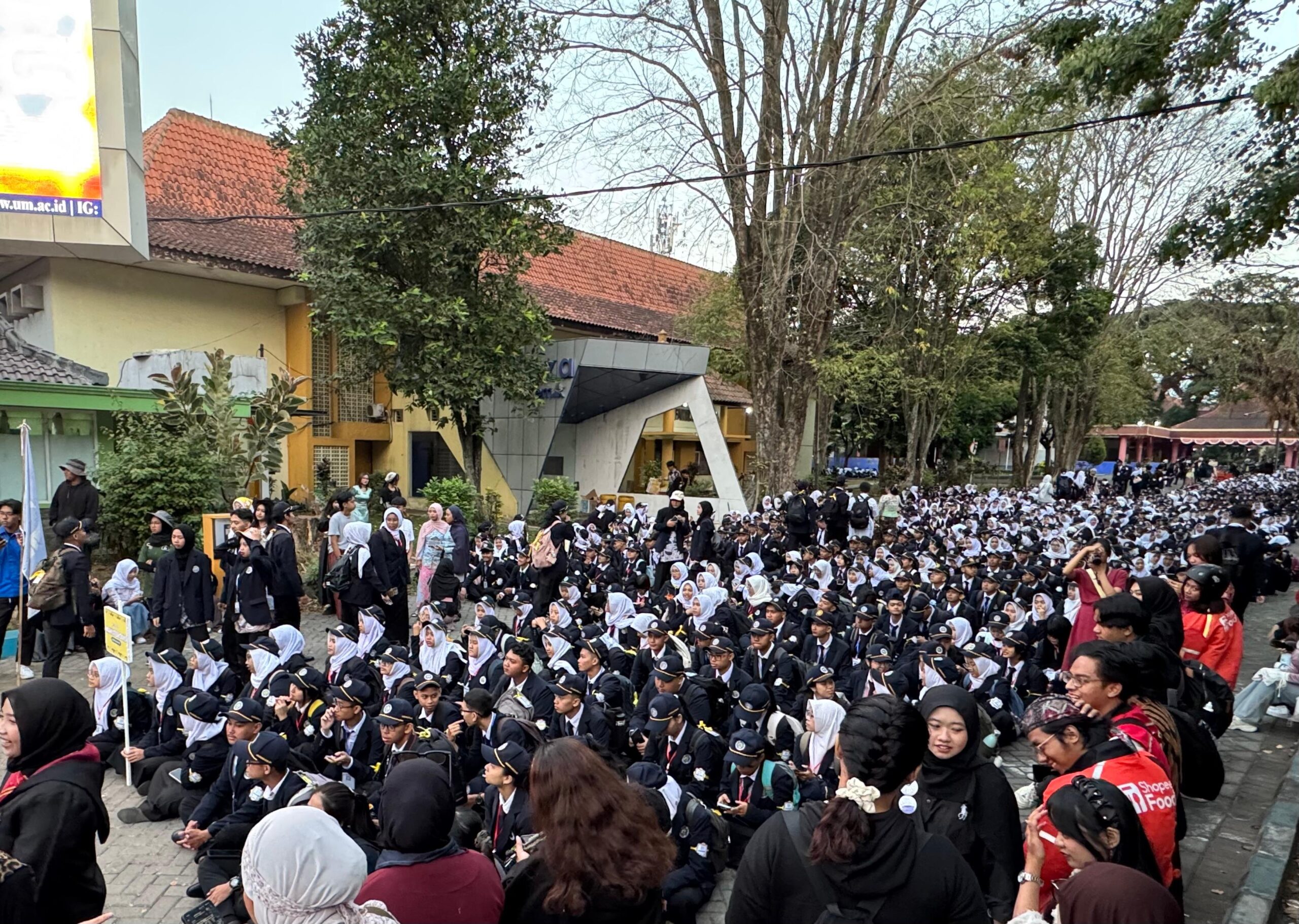 Kritik Mahasiswa Makin Bermakna Jika Damai dan Bertanggung Jawab